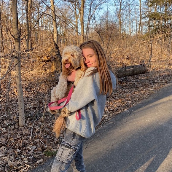 Meet your Posher, Marissa - Picture 1 of 1